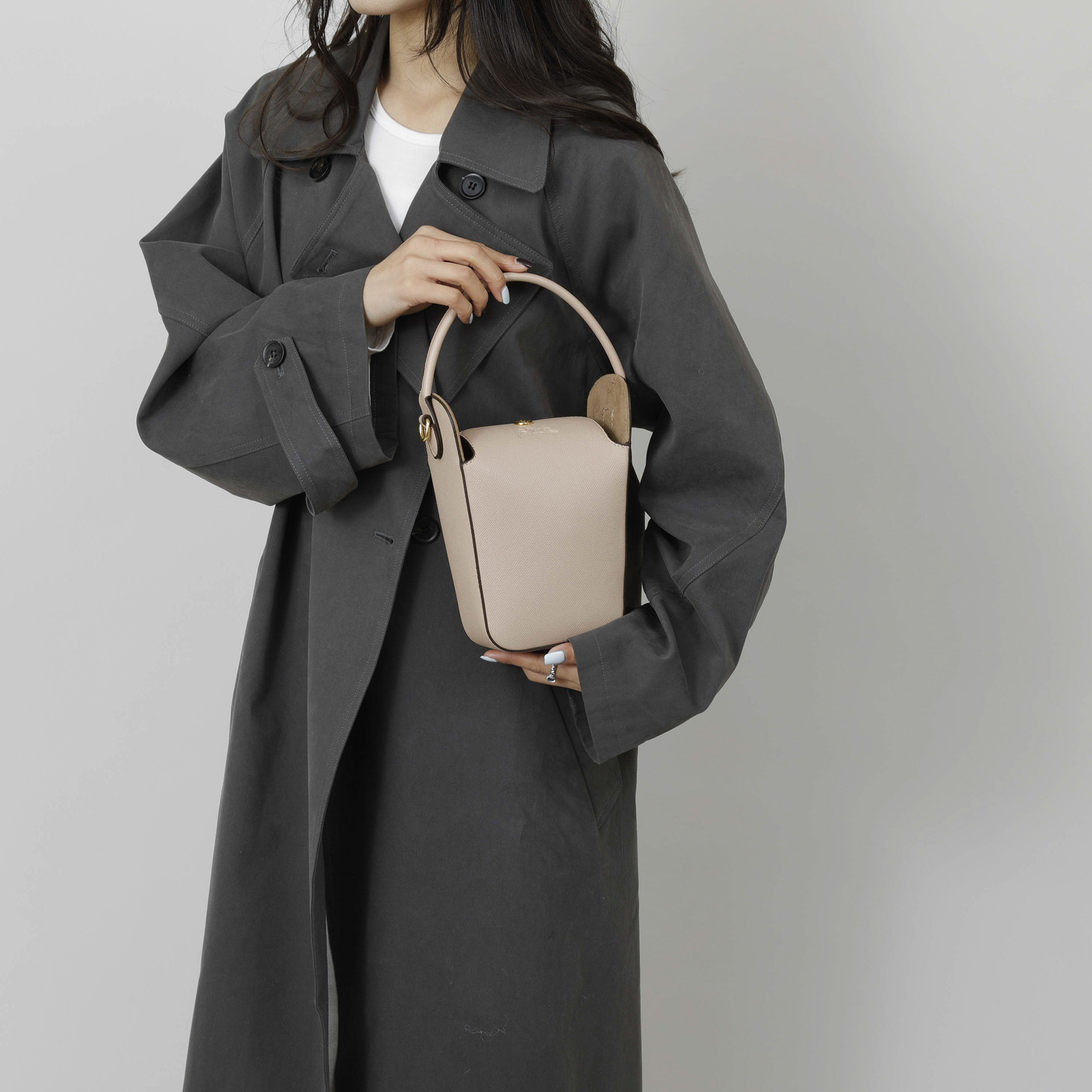 EL23530 SIZE:18*6*13CM gallery