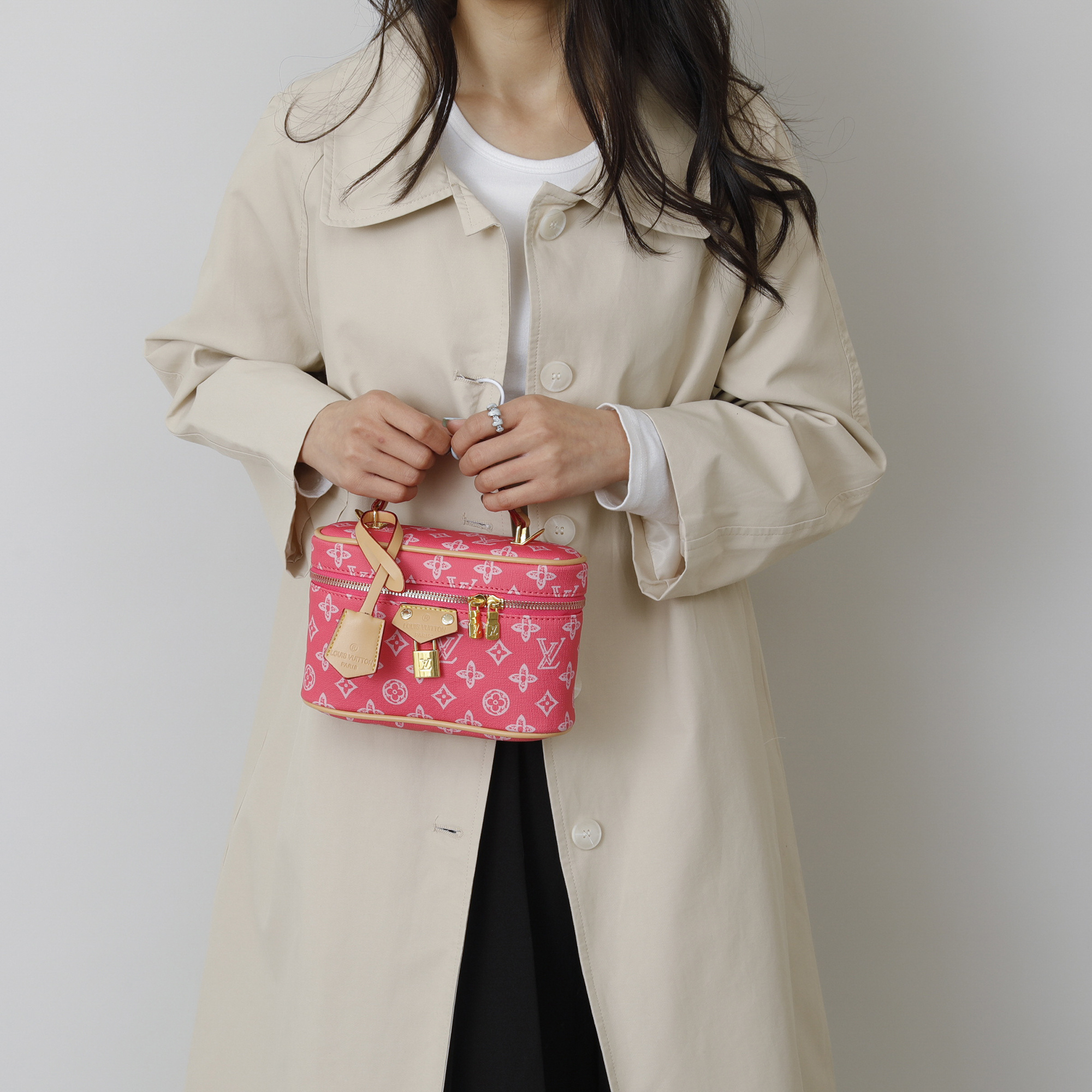 EL24136  SIZE:20*7*13CM gallery