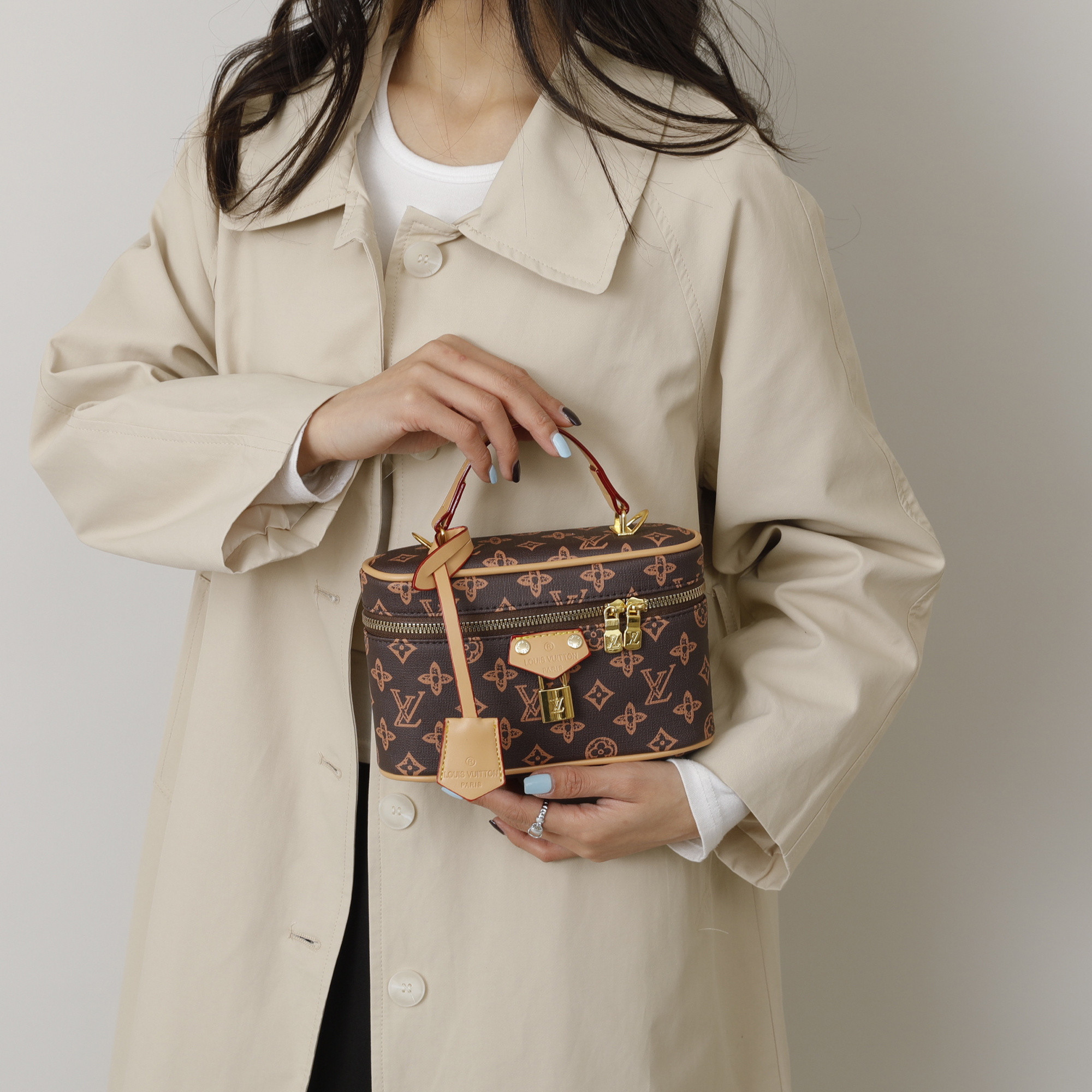 EL24136  SIZE:20*7*13CM gallery