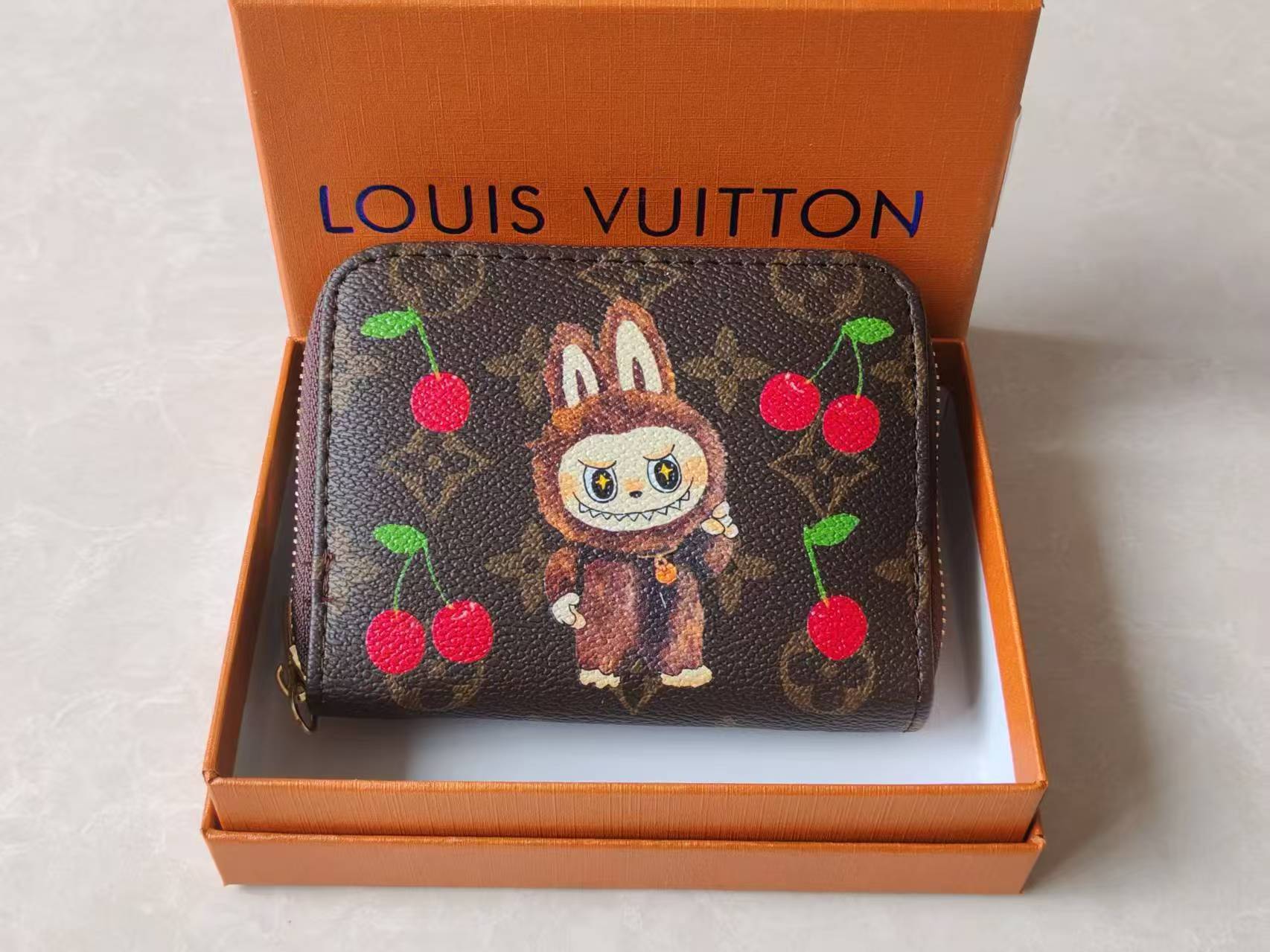 EL35820  SIZE:12*10*2.5CM gallery