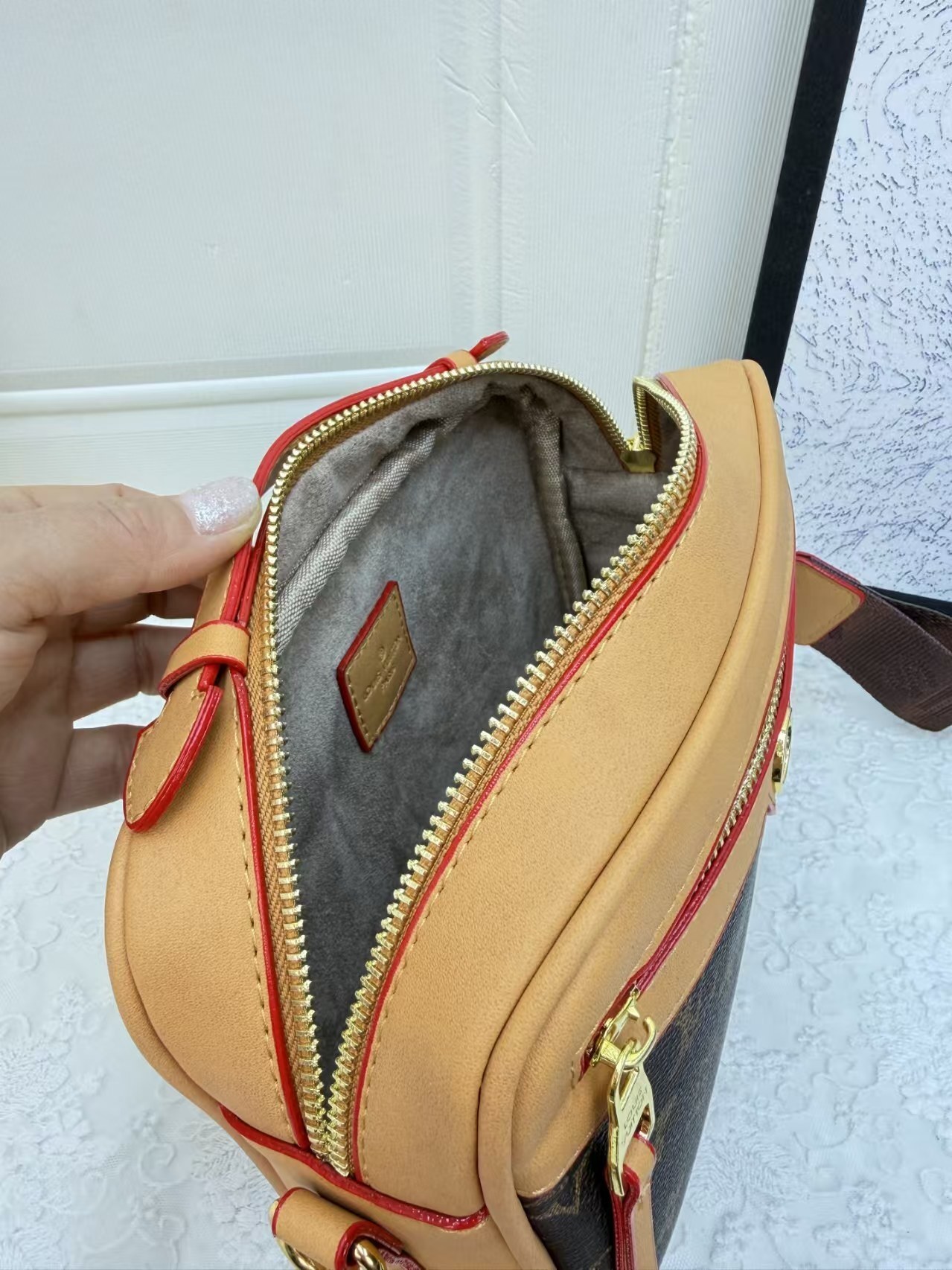 EL92080#SIZE:22*16*7CM gallery