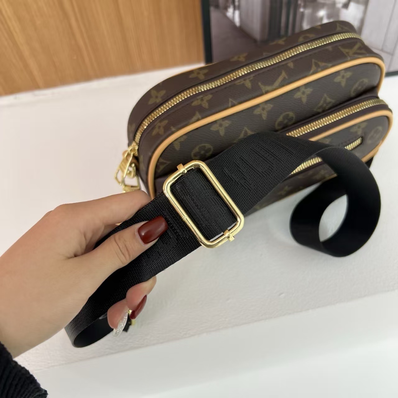 EL9376# SIZE:23*14*9CM gallery