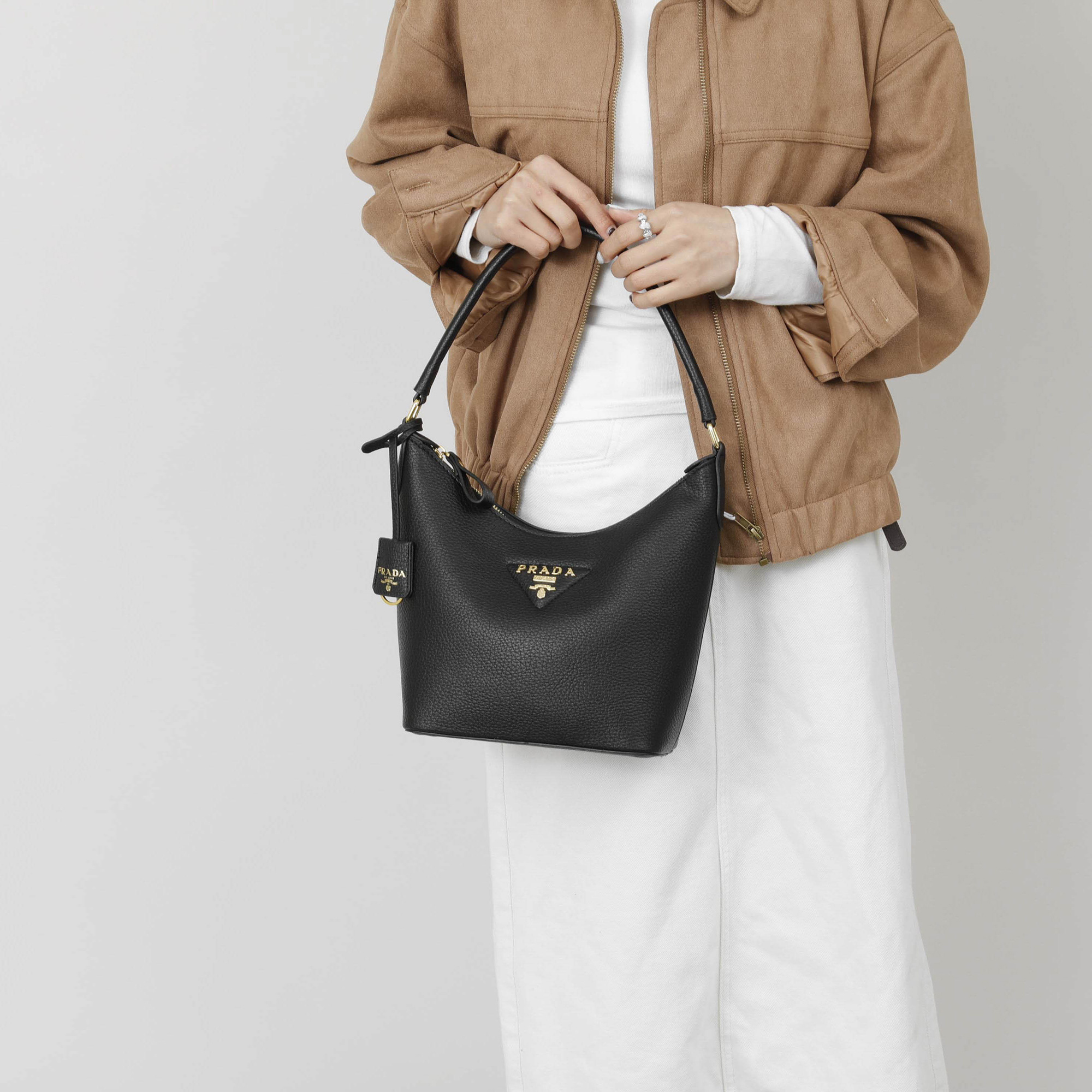 EP22840  SIZE:21*11*25CM gallery