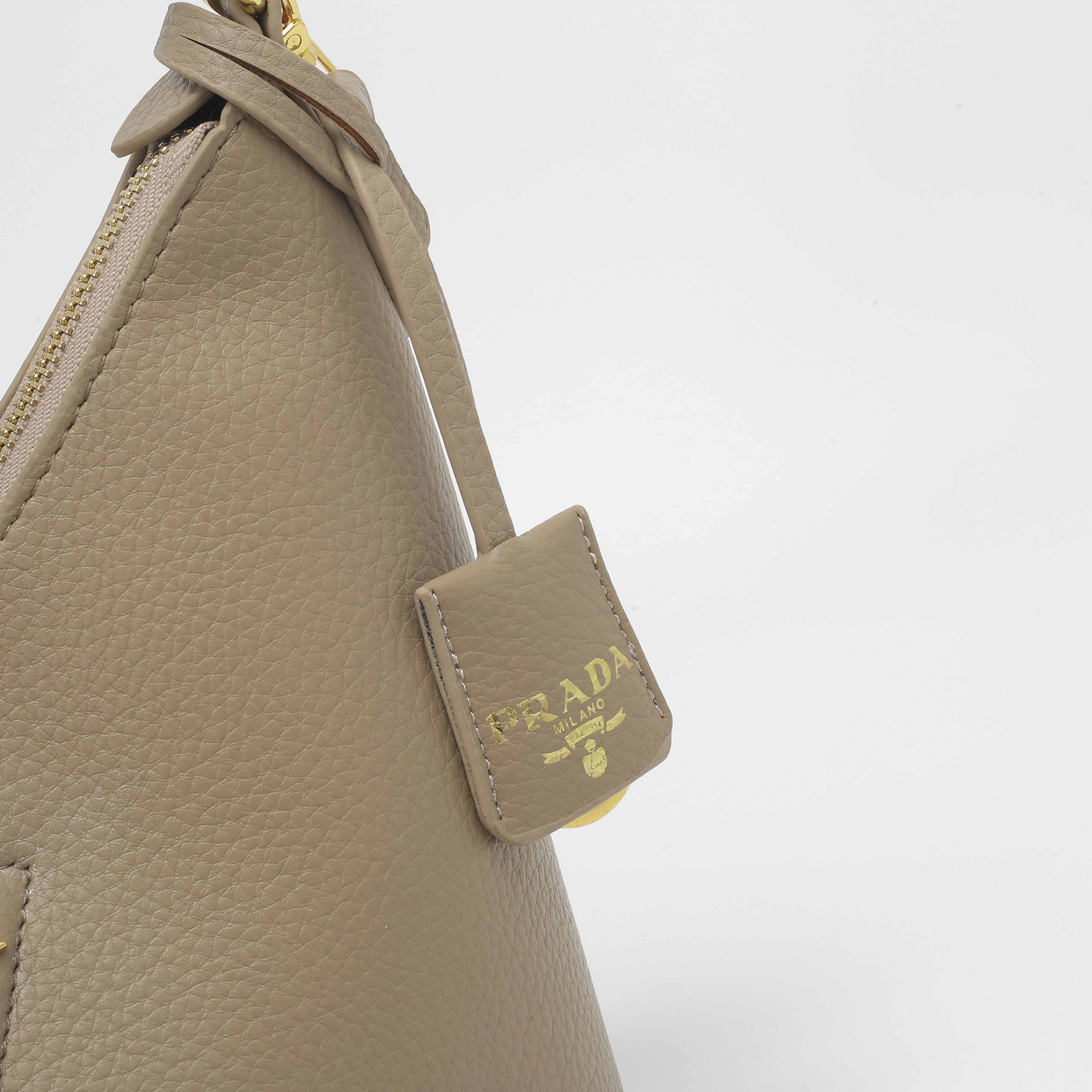 EP22840  SIZE:21*11*25CM gallery