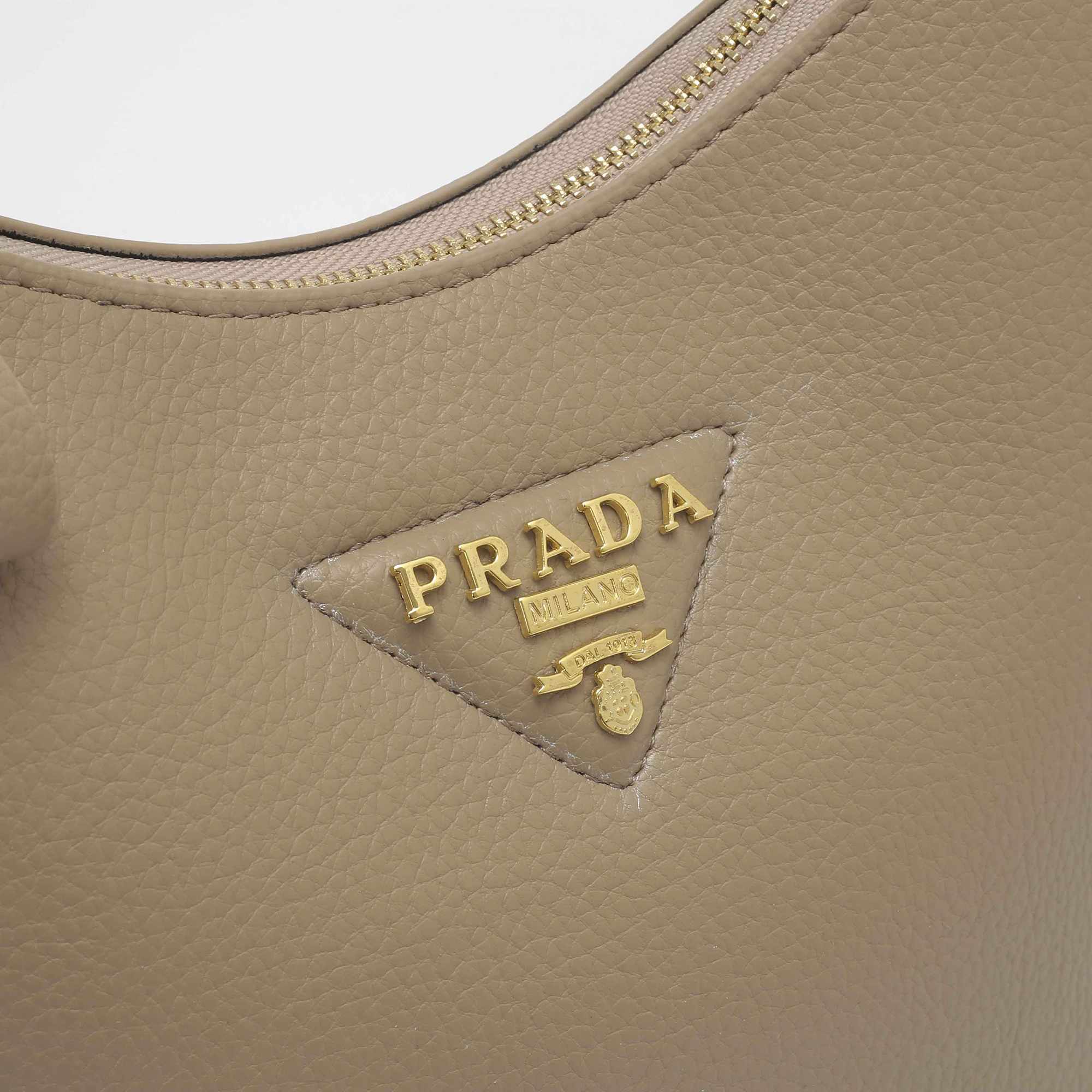 EP22840  SIZE:21*11*25CM gallery