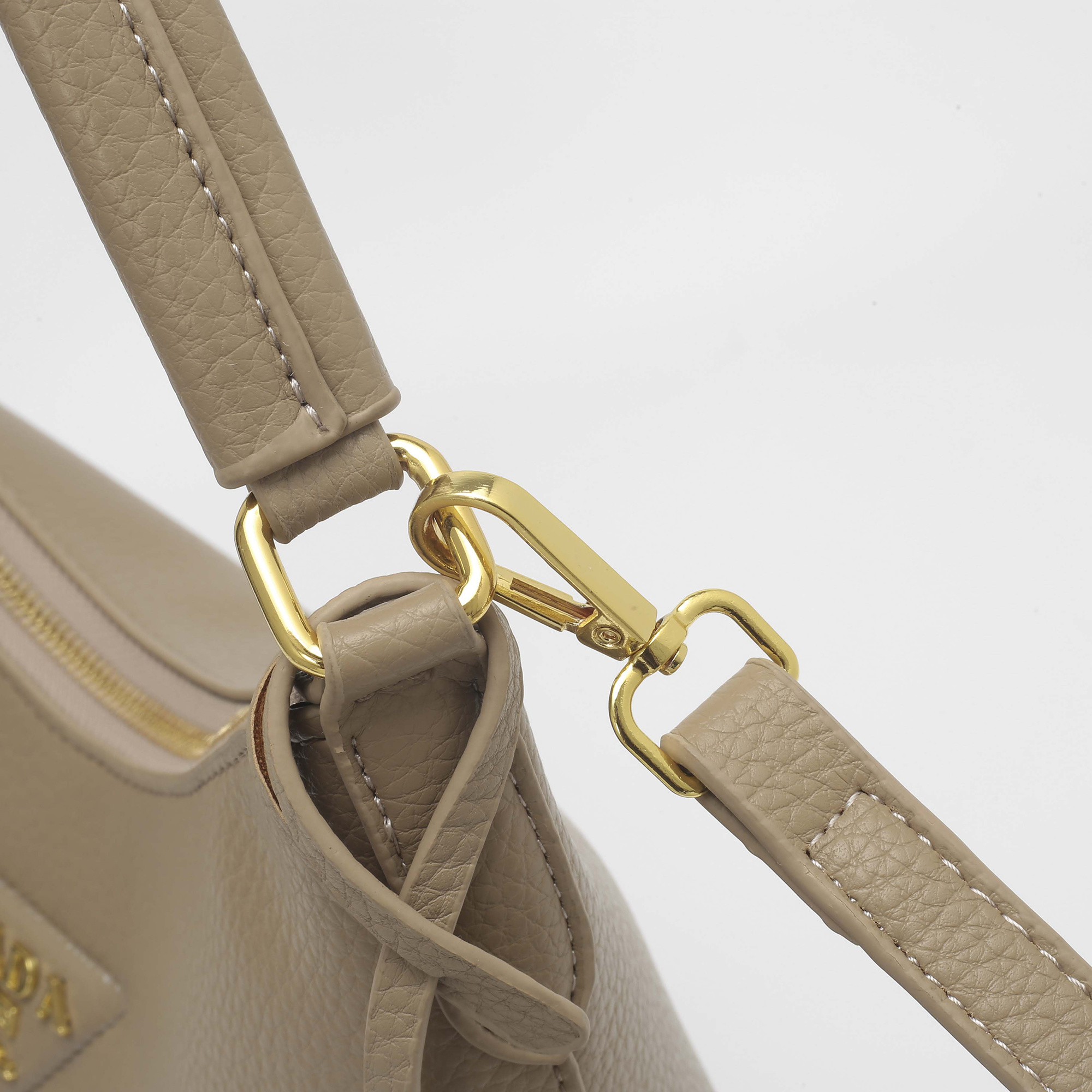 EP22840  SIZE:21*11*25CM gallery