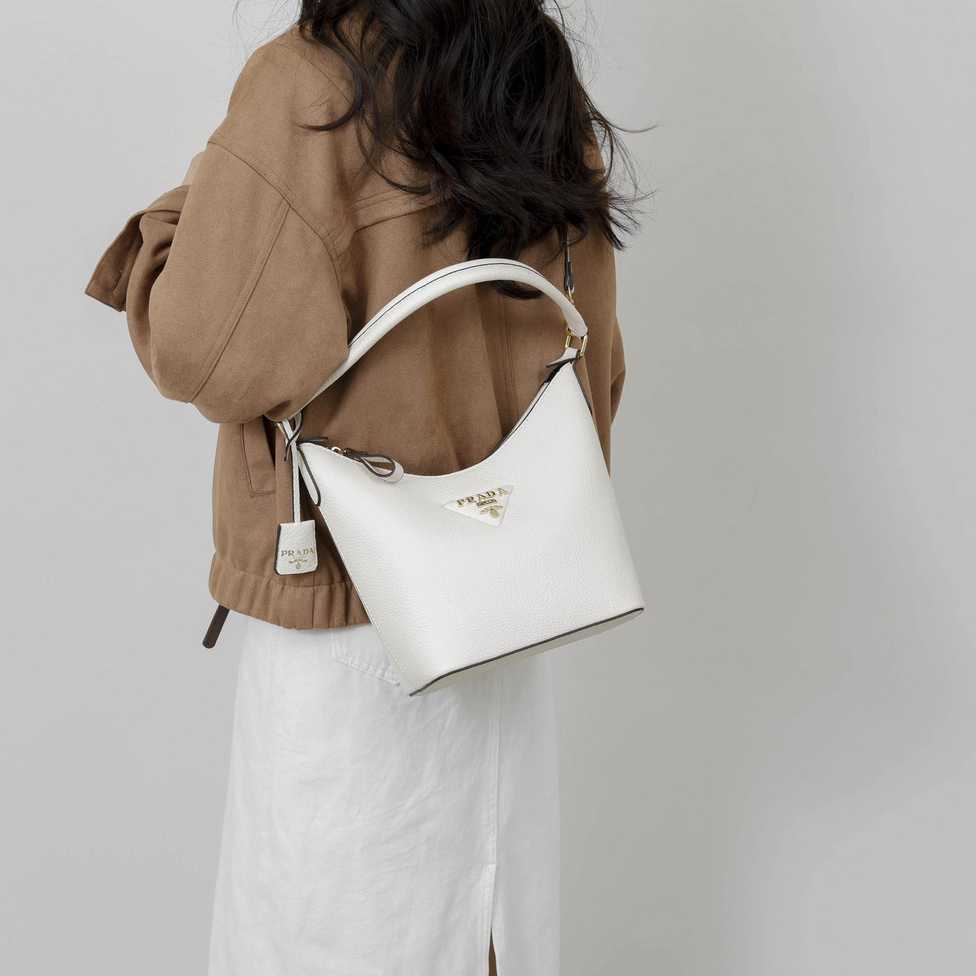 EP22840  SIZE:21*11*25CM gallery