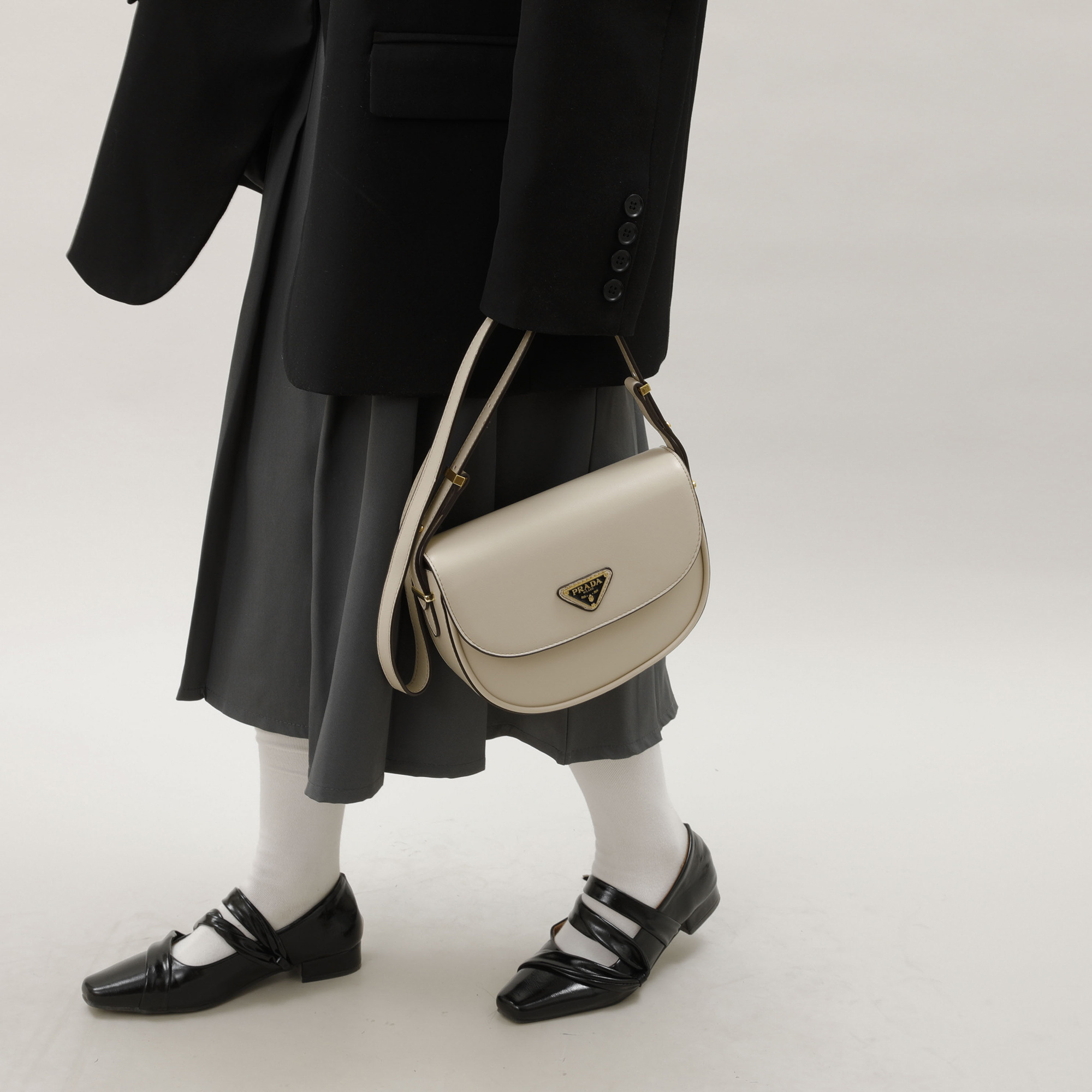 EP23838 SIZE:23*7*18CM gallery