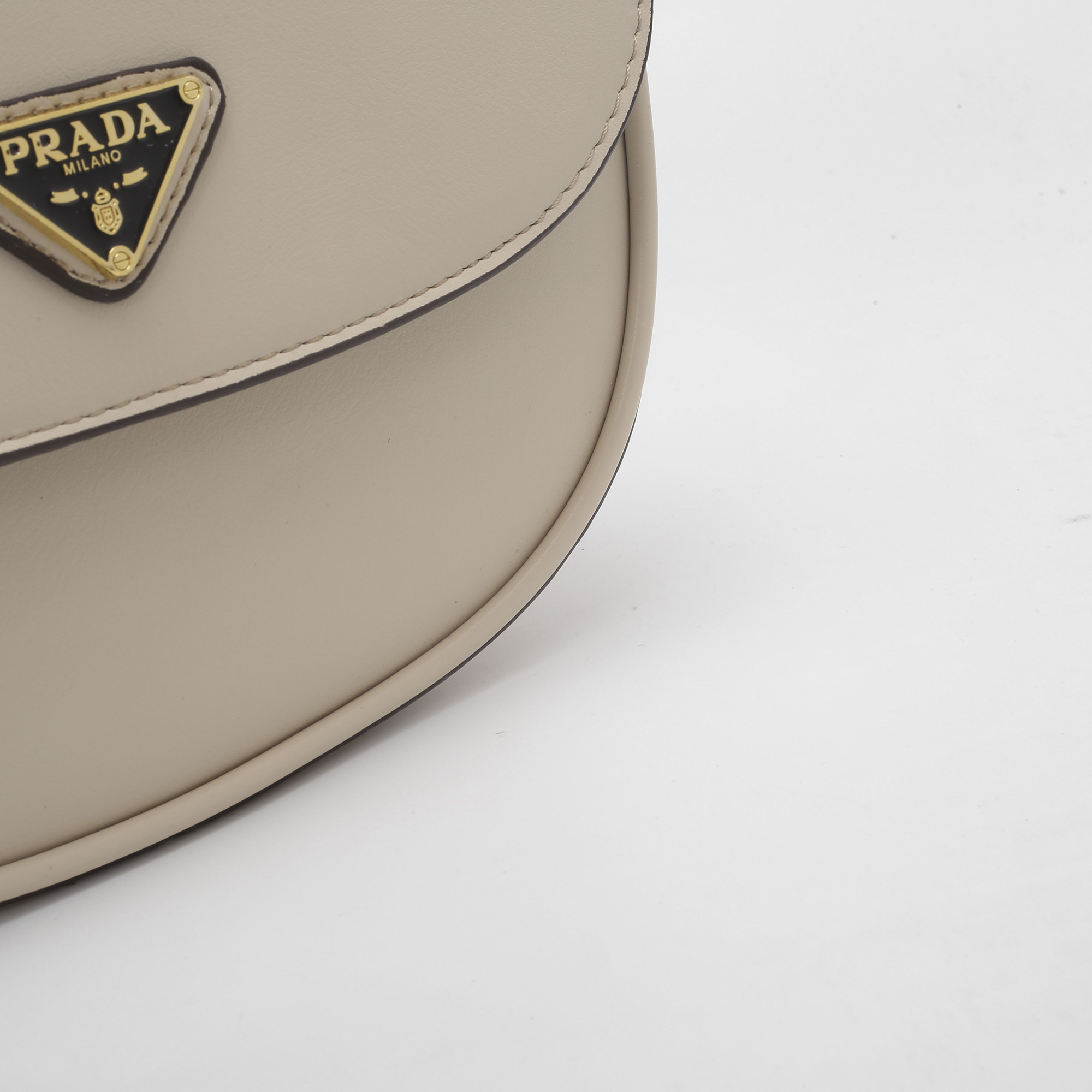 EP23838 SIZE:23*7*18CM gallery