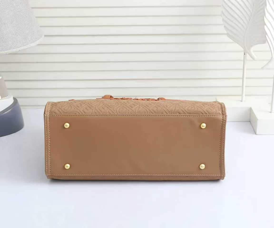 KF5660 SIZE:37*16*27CM gallery