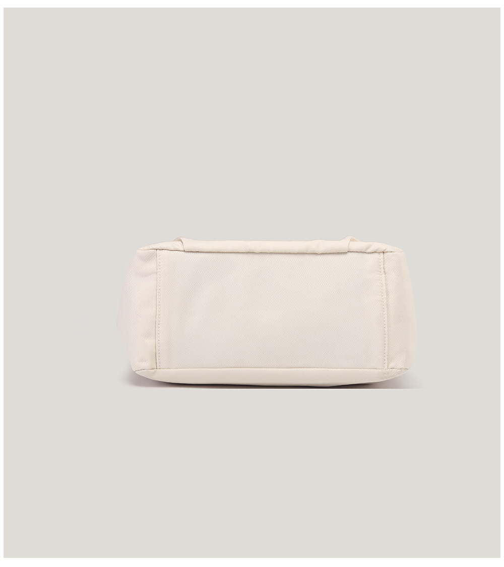 WA31365  SIZE:32*14*30CM gallery