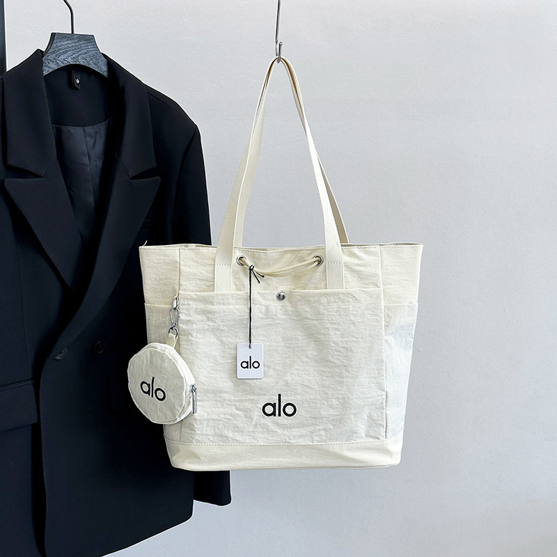 WA33216  SIZE:33*32*16CM gallery