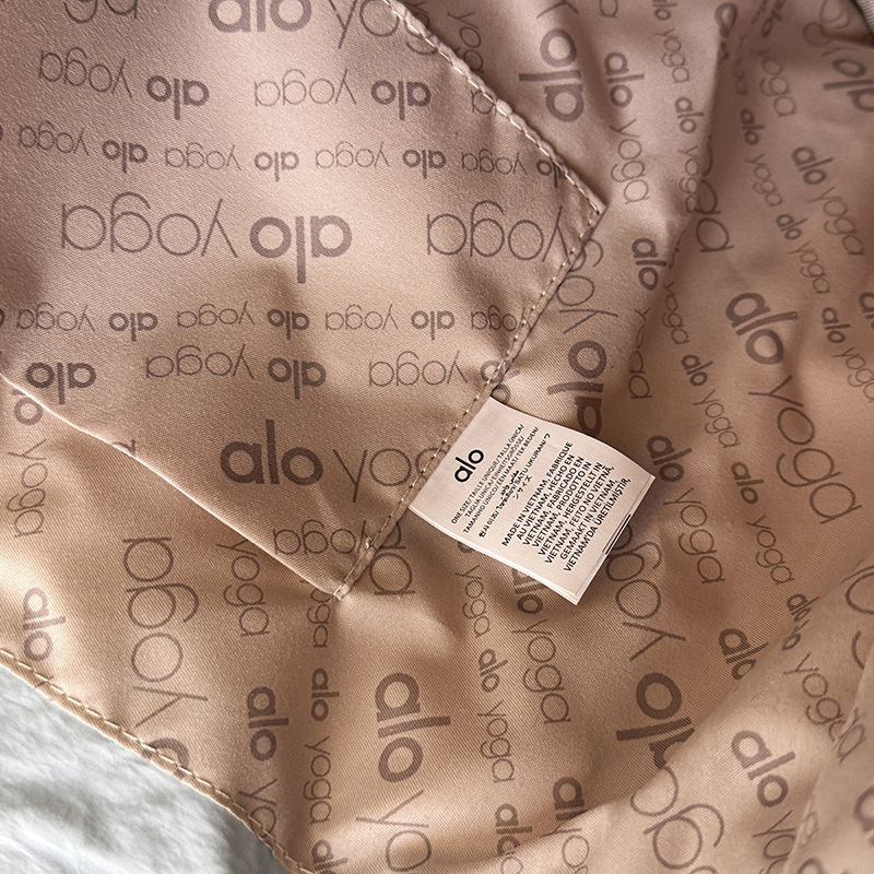 WA33216  SIZE:33*32*16CM gallery