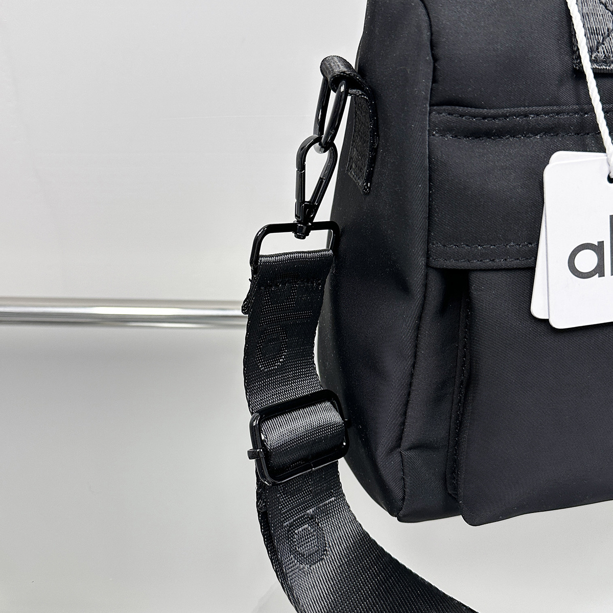 WA36532  SIZE:28*21*9CM gallery