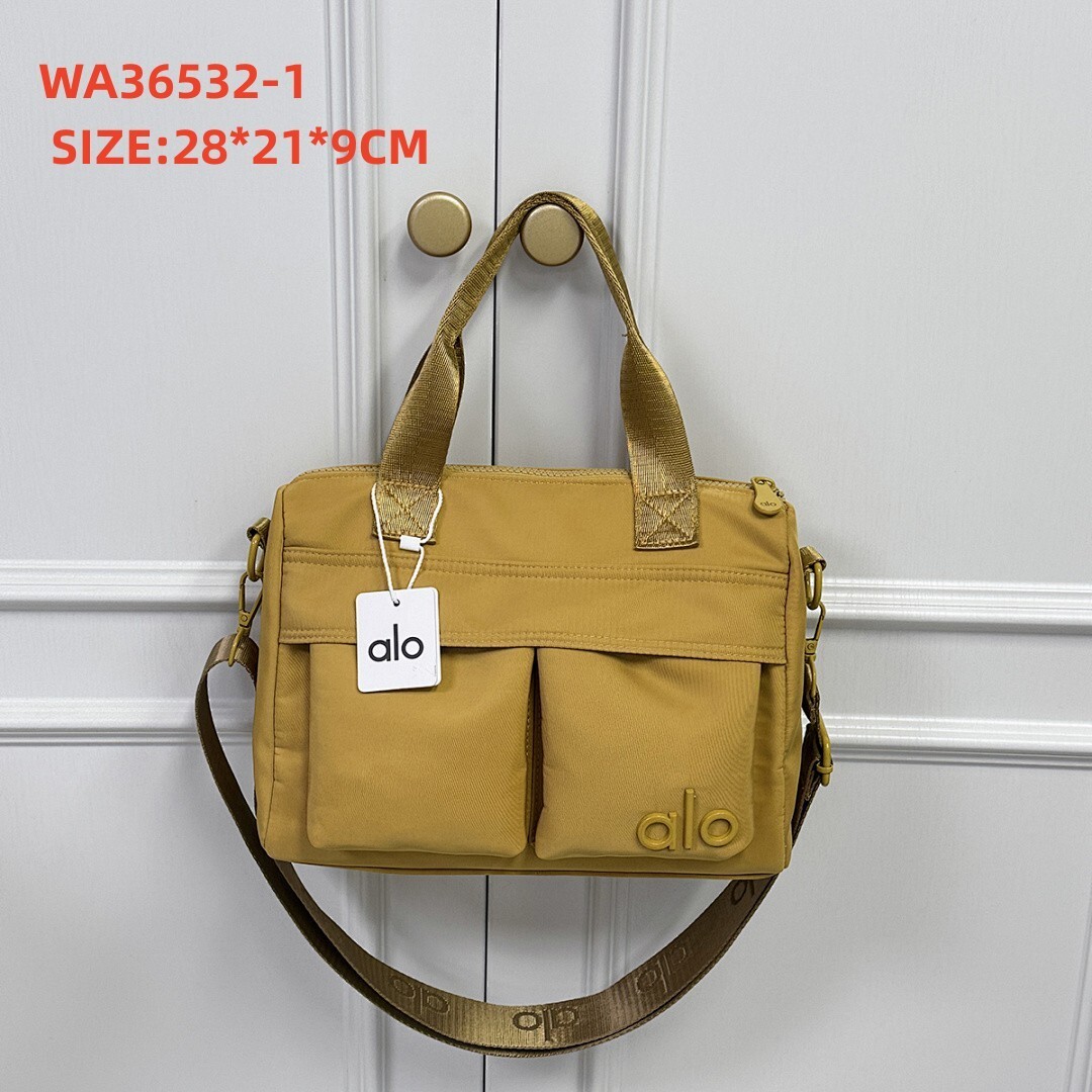 WA36532  SIZE:28*21*9CM gallery