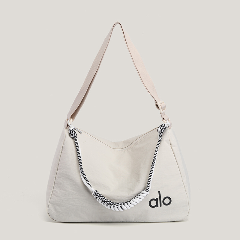 WA51431 SIZE:35*25*16CM gallery