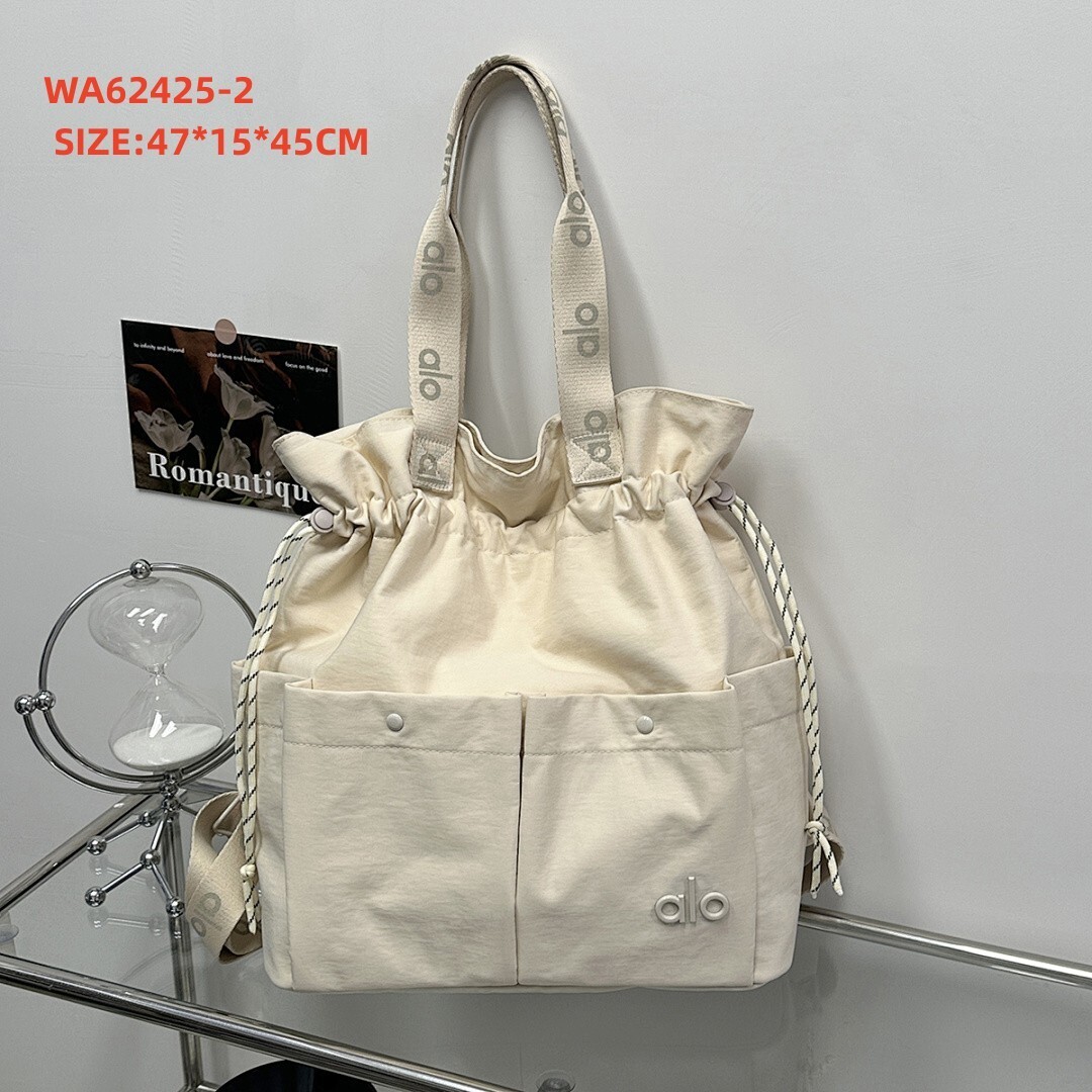 WA62425   SIZE:47*15*45CM gallery