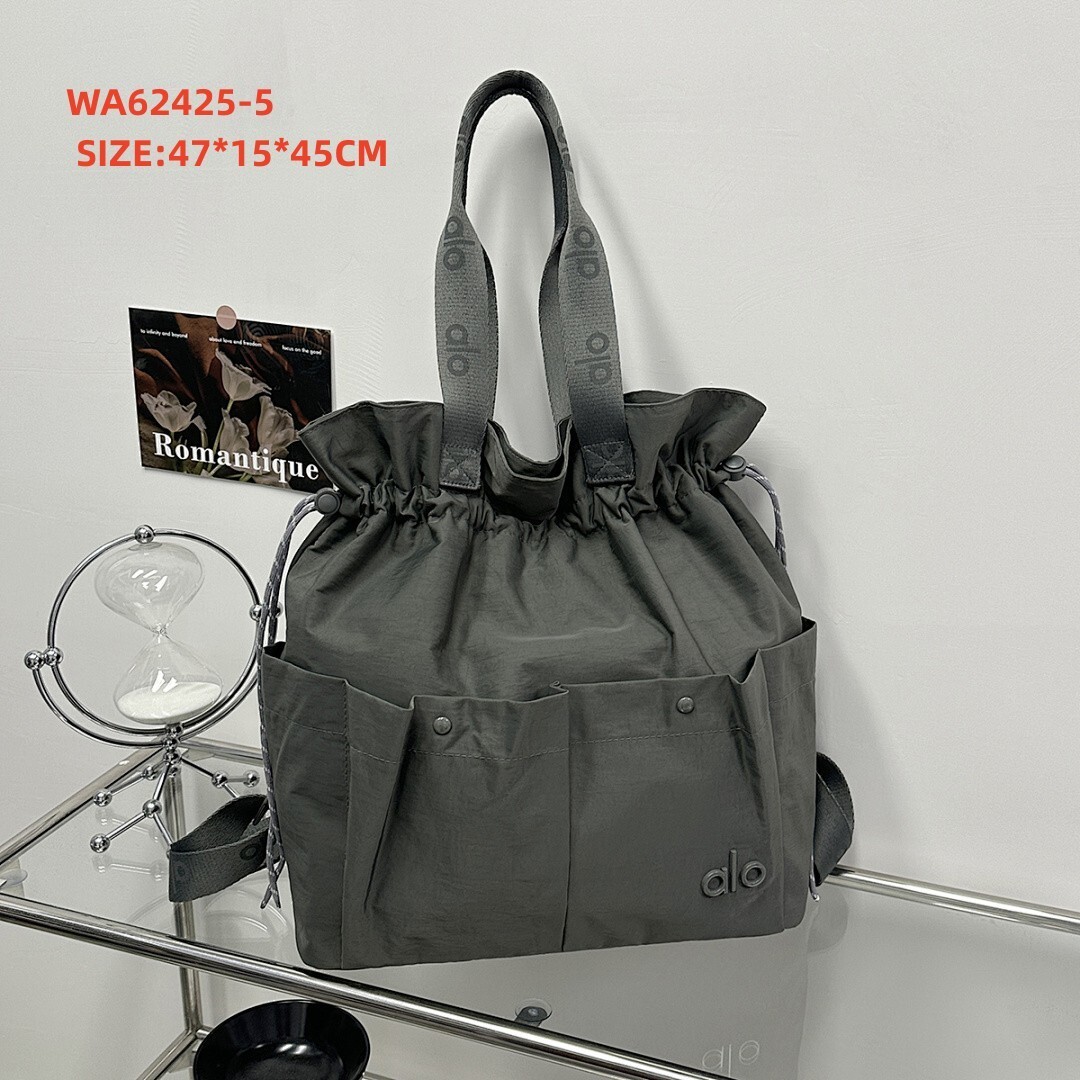 WA62425   SIZE:47*15*45CM gallery