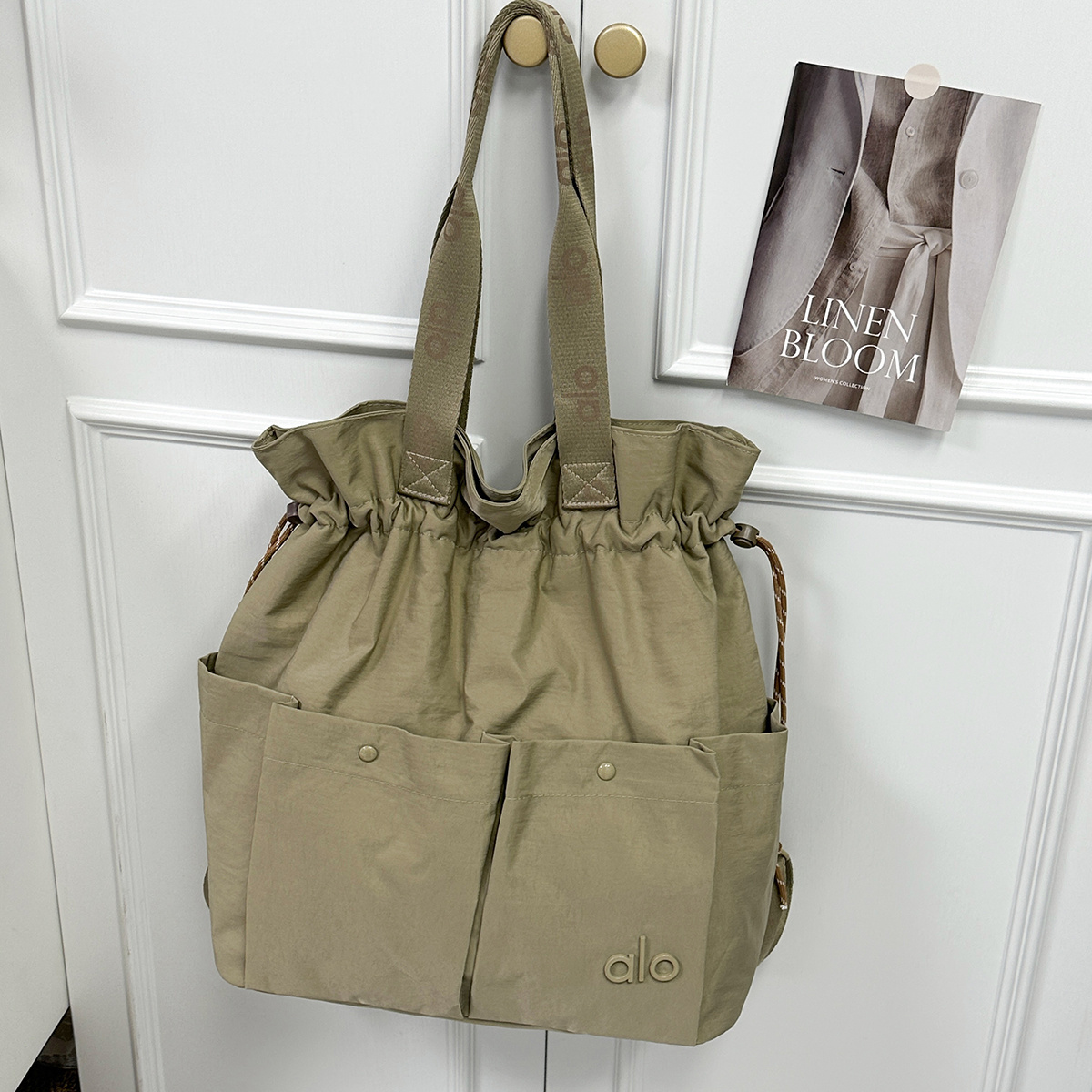 WA62425   SIZE:47*15*45CM gallery