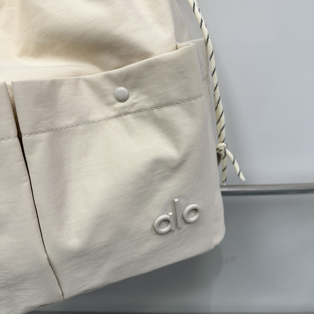 WA62425   SIZE:47*15*45CM gallery