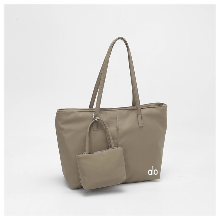 WA8918  SIZE:32*11*27CM gallery