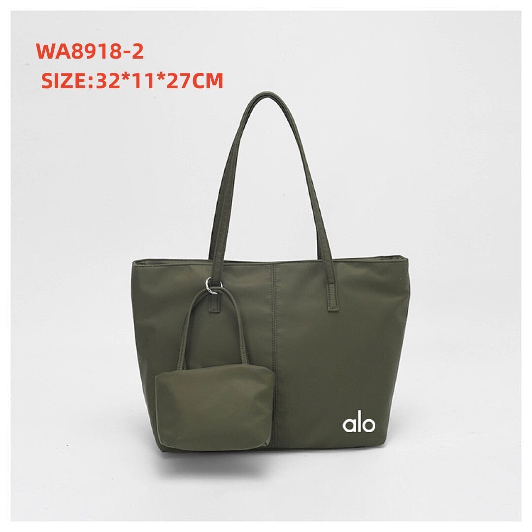 WA8918  SIZE:32*11*27CM gallery