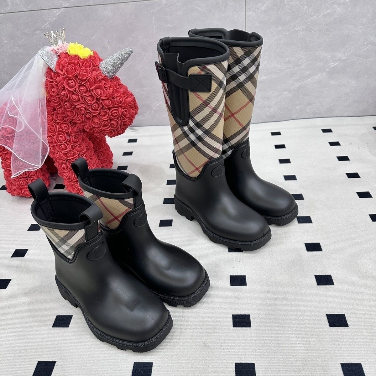 WB18573  SIZE:35--40 gallery