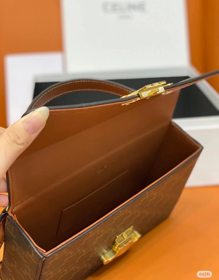 WC33807  SIZE: 23.5*13.5CM gallery