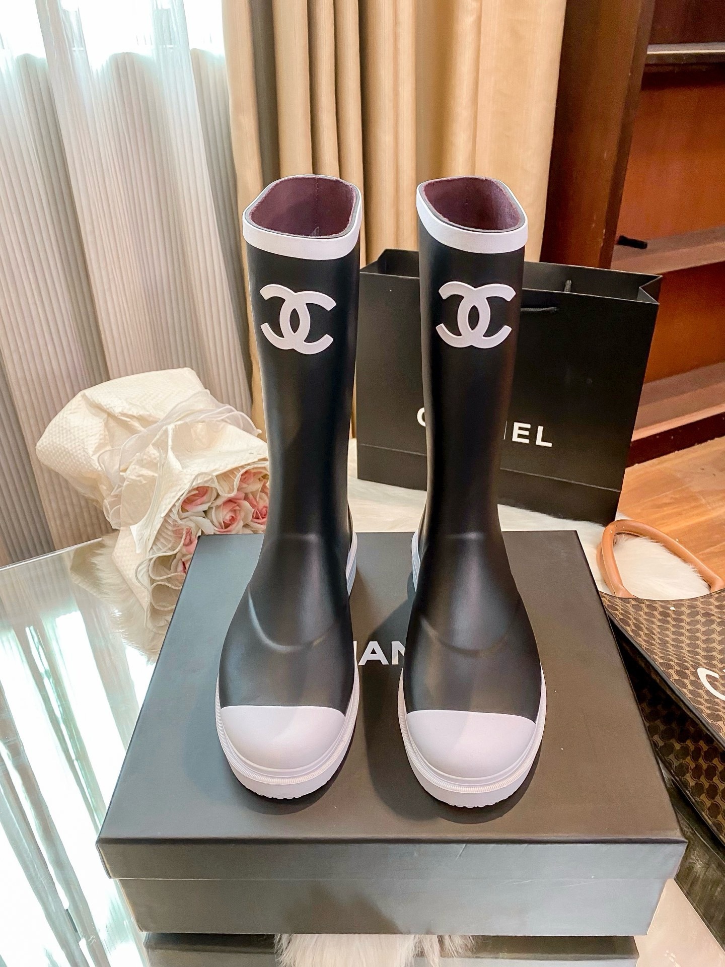 WC35807  SIZE:35-41 gallery