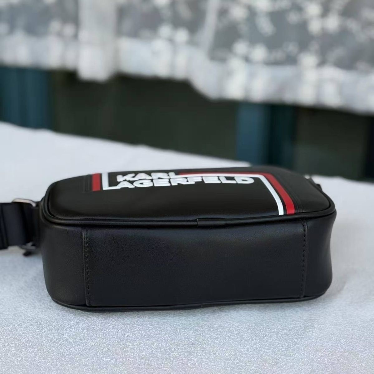 WK10519  SIZE:23*7*15CM gallery