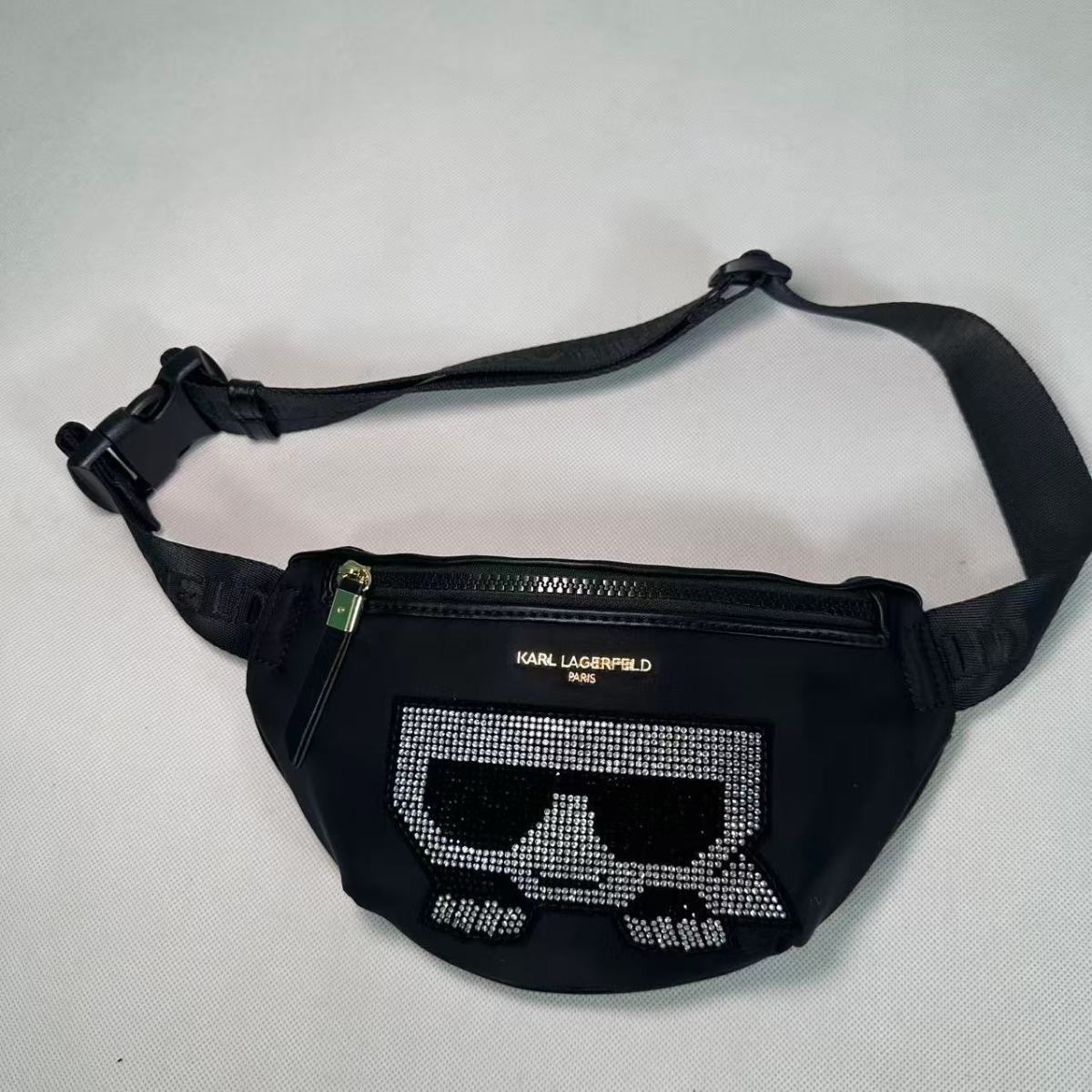 WK33584  SIZE:26*15*3CM gallery