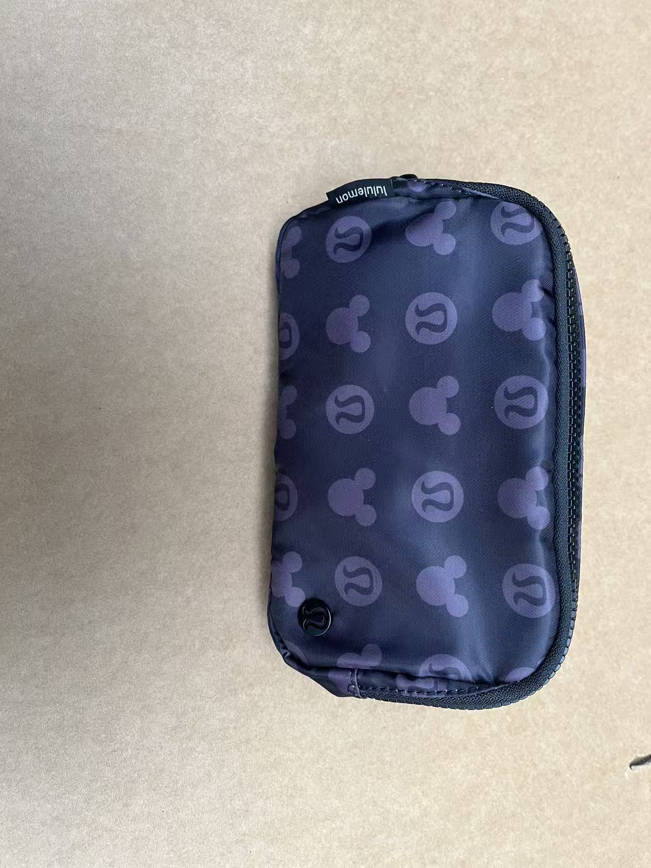 WL25150  SIZE:19* 5.5*13CM gallery