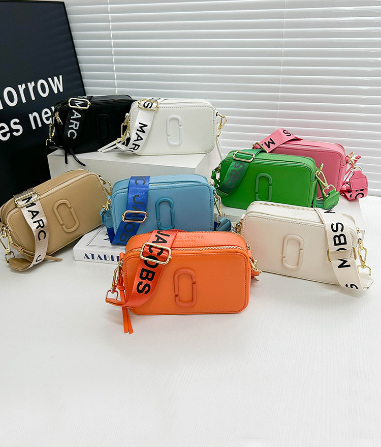 WM21712  SIZE:21*7*12CM gallery