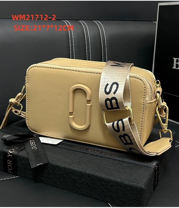 WM21712  SIZE:21*7*12CM gallery