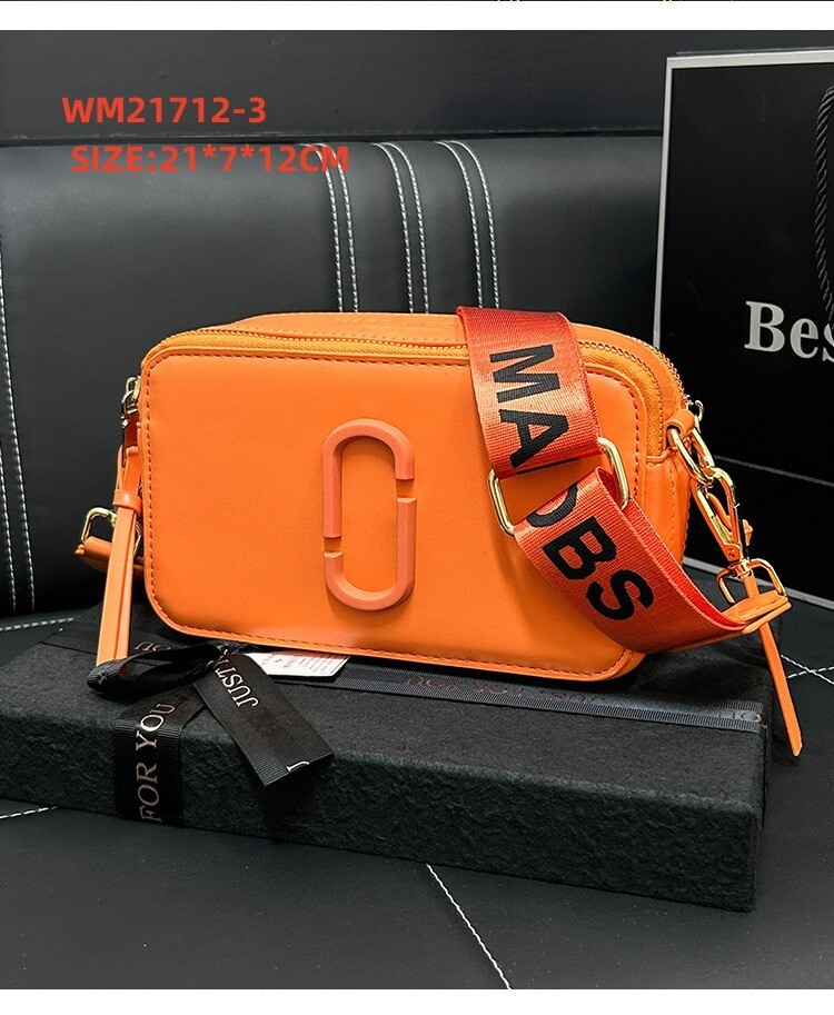 WM21712  SIZE:21*7*12CM gallery
