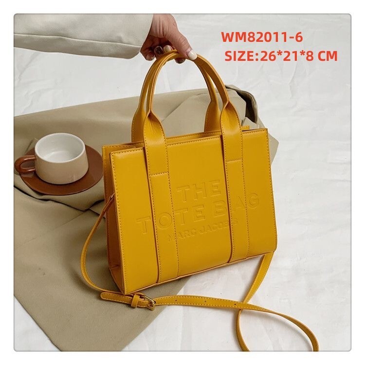 WM82011 SIZE:26*21*8 CM gallery