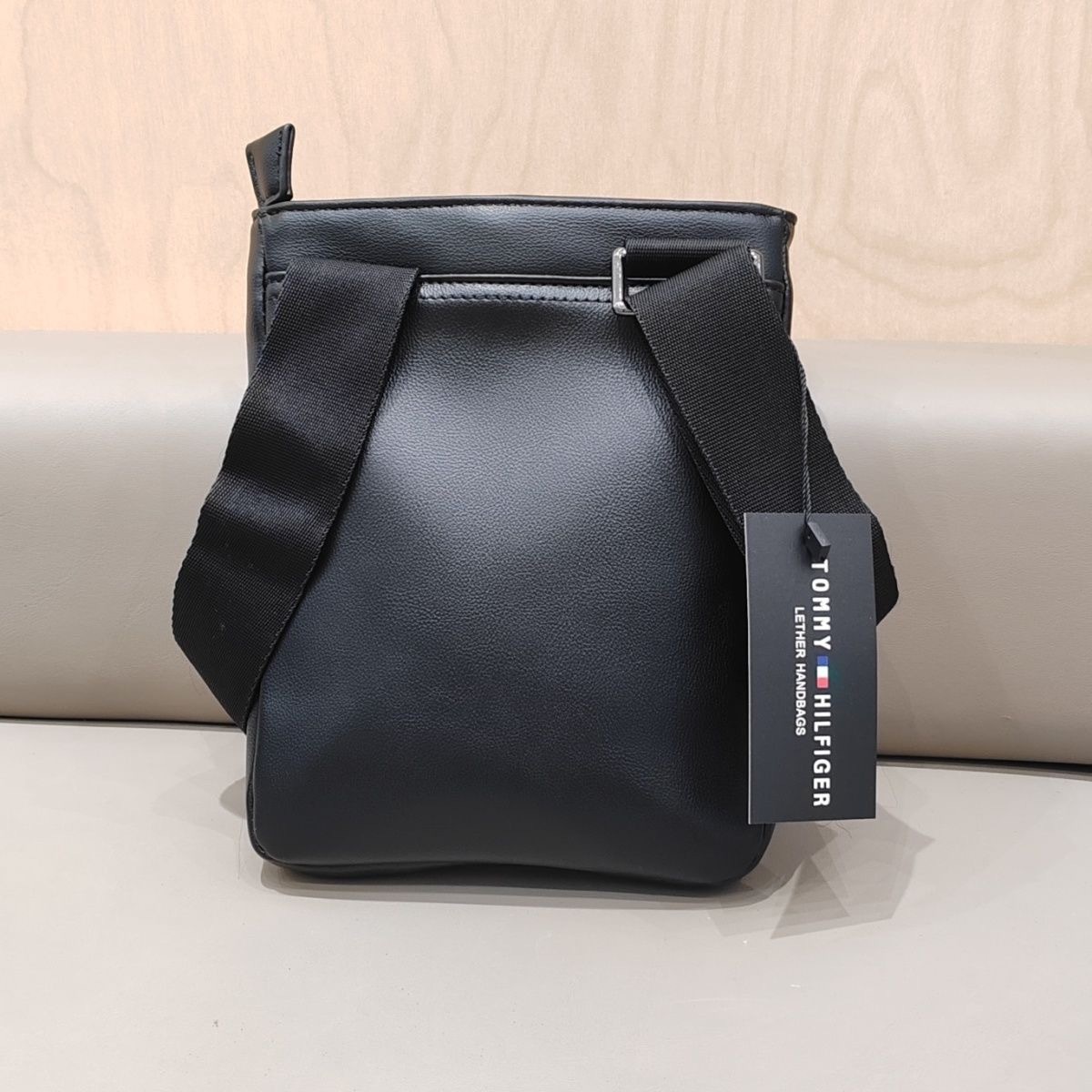 WT14864 SIZE:21*17.5*2.5CM gallery