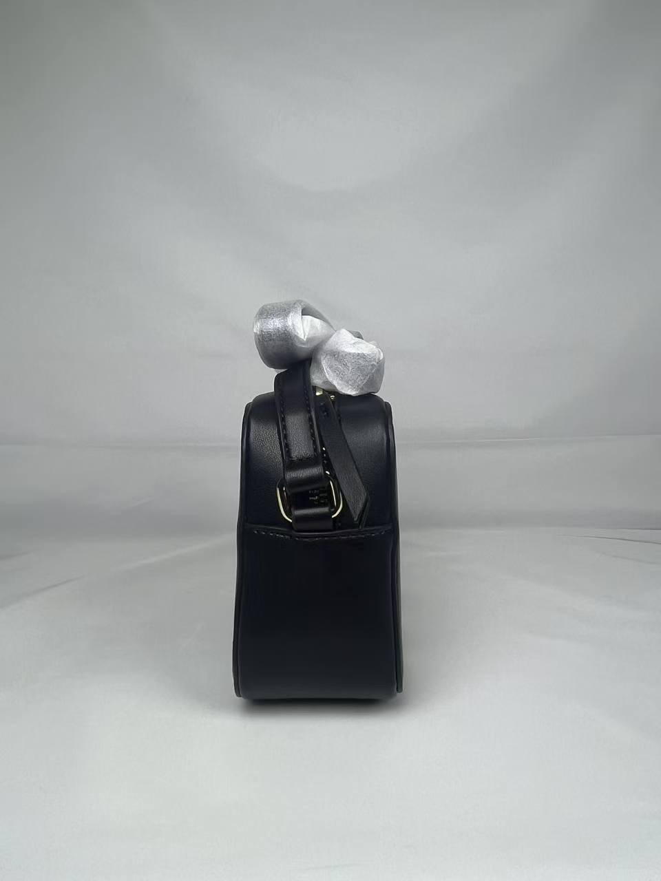 WT24720  SIZE:20*7*12.5CM gallery