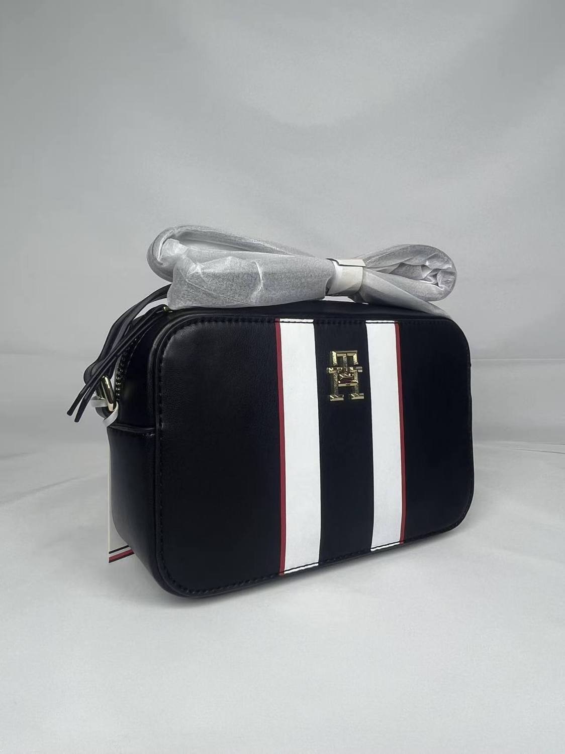 WT24720  SIZE:20*7*12.5CM gallery