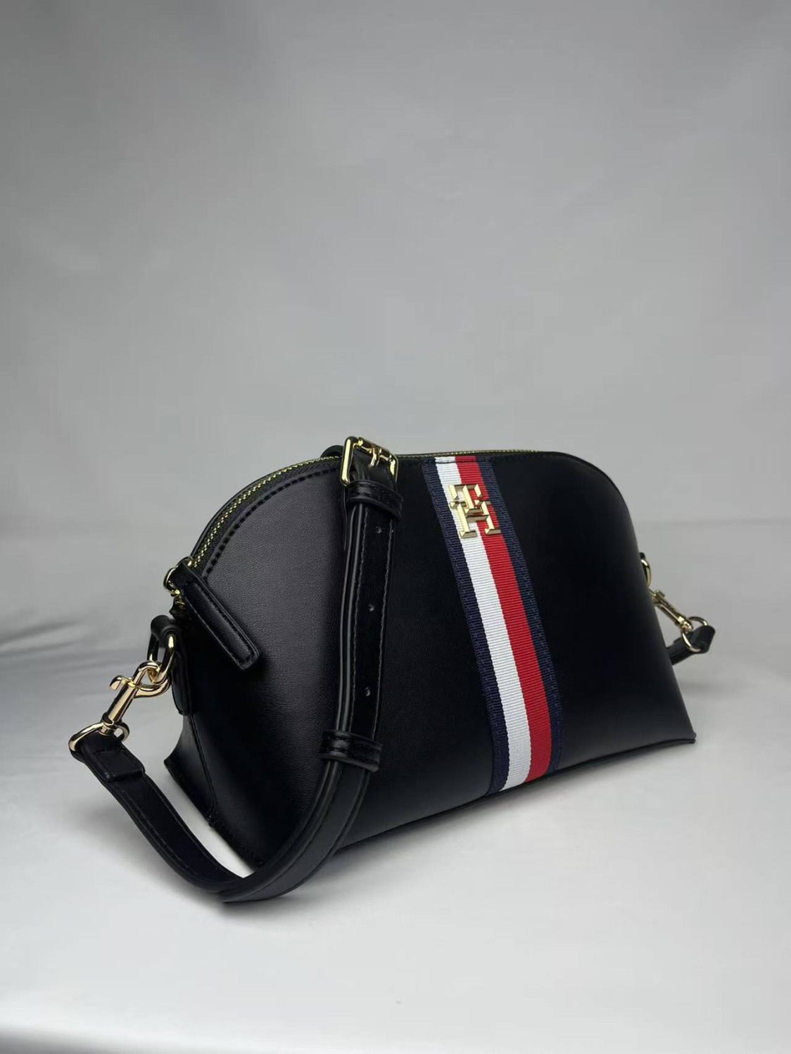 WT39215 SIZE:24*16*11.5CM gallery