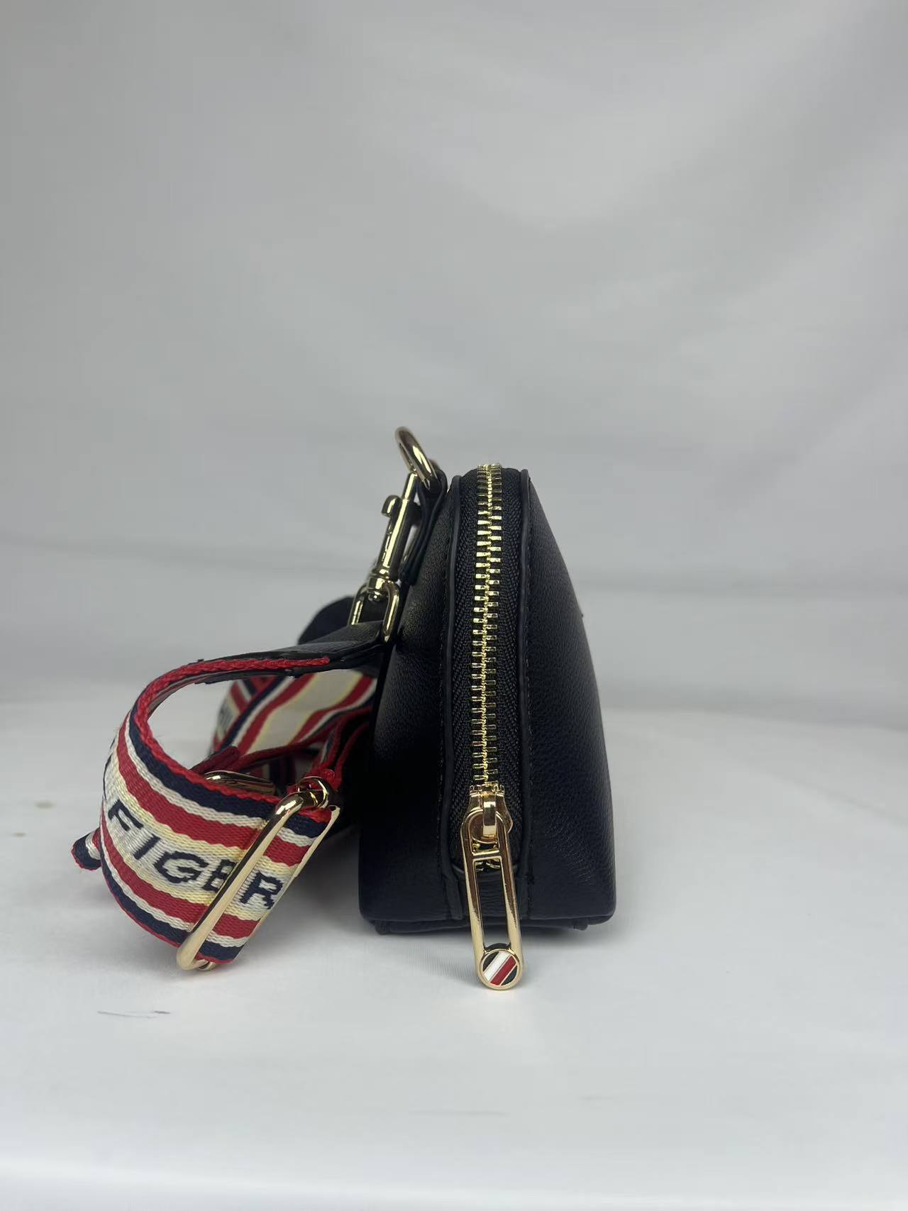 WT48115  SIZE:18*11.5*5.5CM gallery