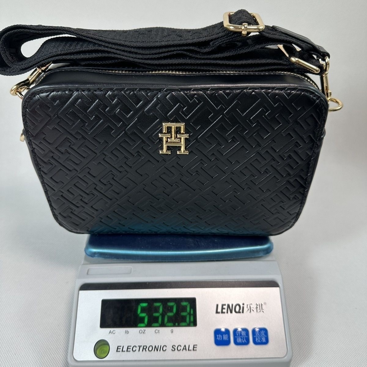 WT48559 SIZE:23*15*9CM gallery