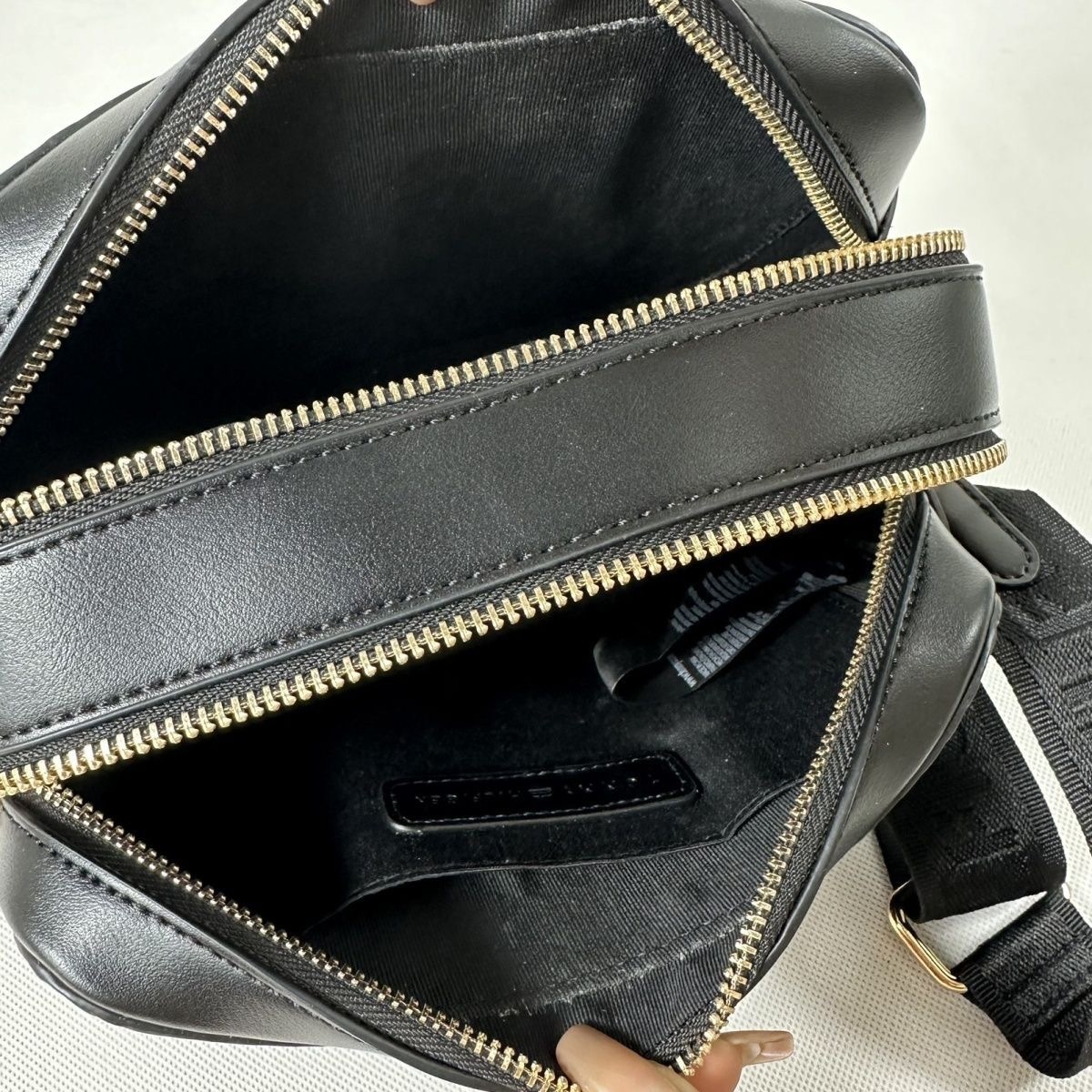 WT48559 SIZE:23*15*9CM gallery