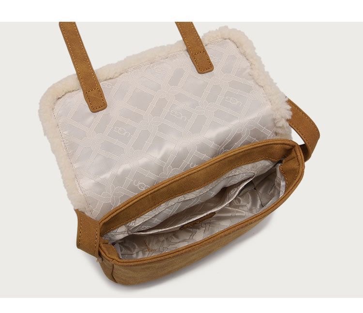 WU48788 SIZE:23*6*18CM gallery