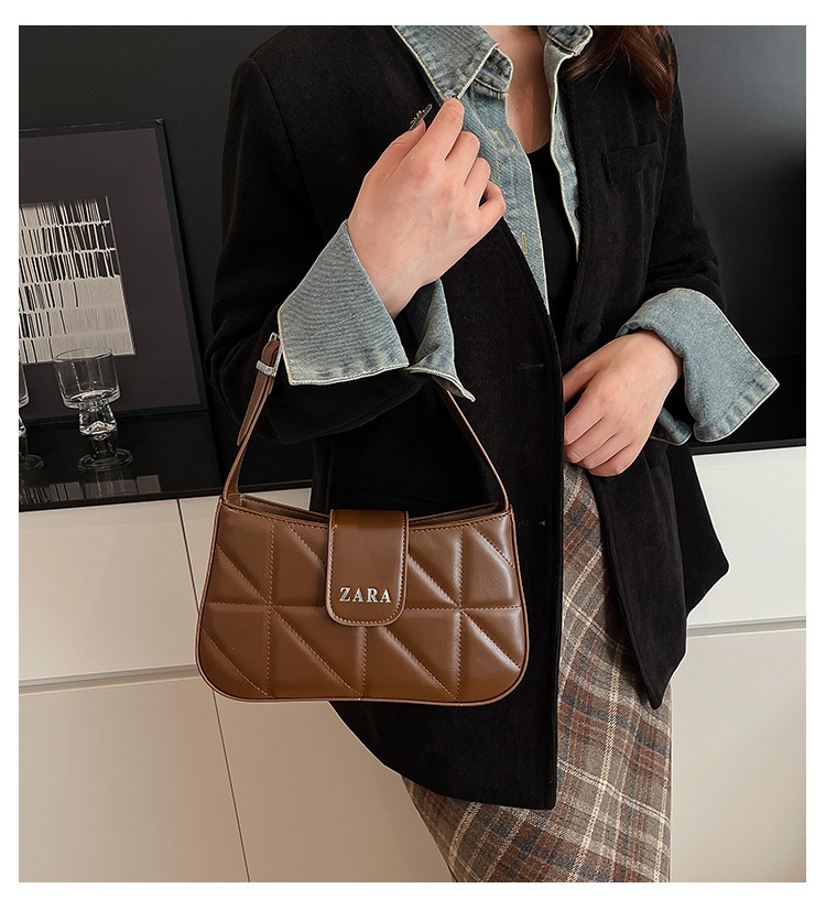 WZ16626  SIZE:16*6*26CM gallery