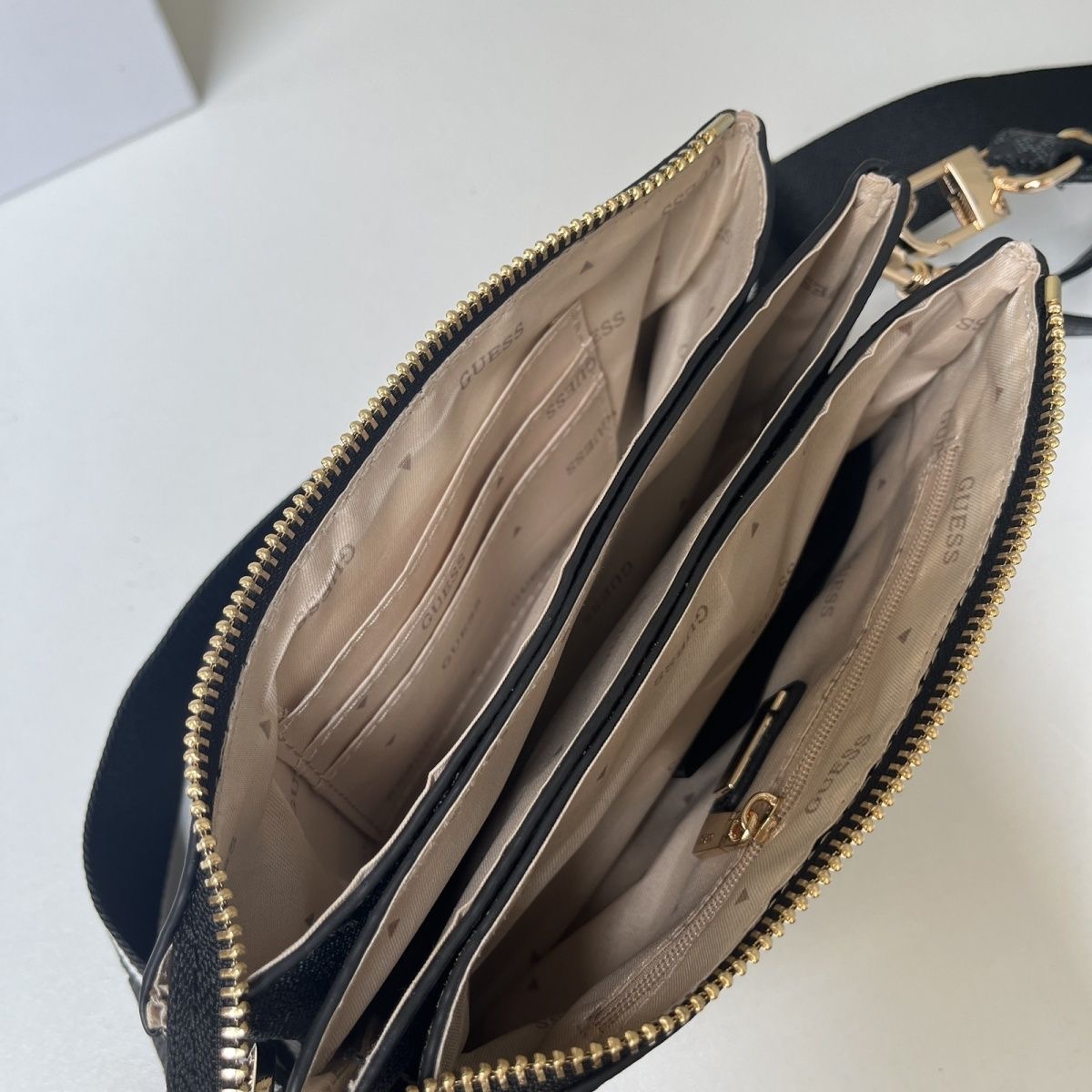 AG52012 SIZE:18.5*11*6 CM gallery