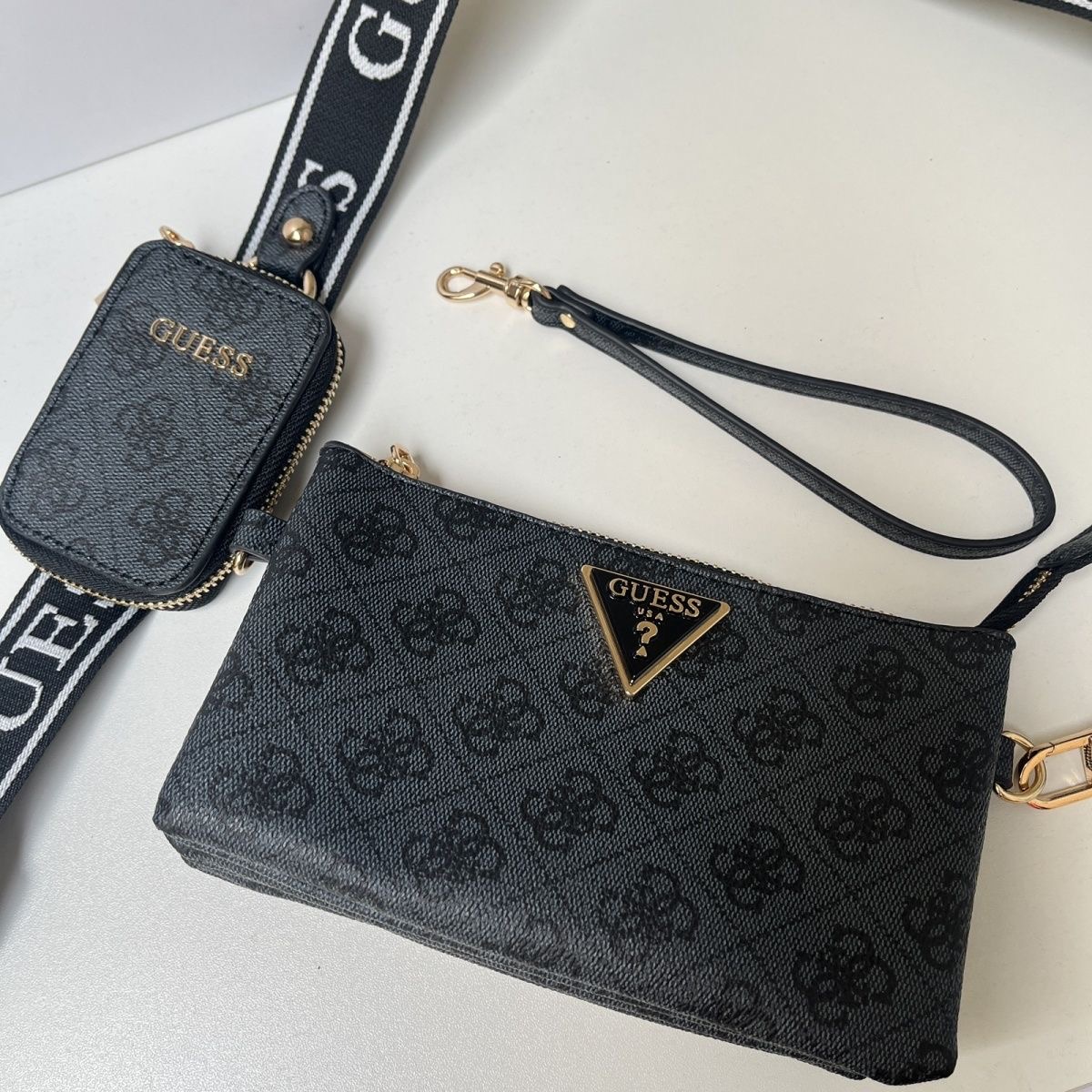 AG52012 SIZE:18.5*11*6 CM gallery