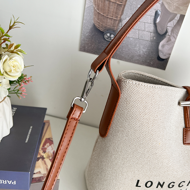 DL6841# SIZE:25*25*12 CM gallery