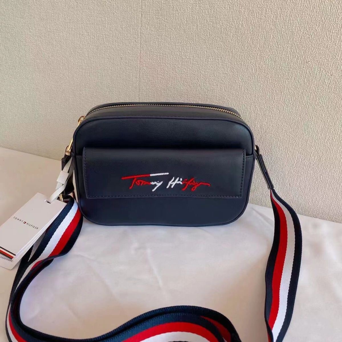 WT18630 SIZE:22.5*7*15 CM gallery