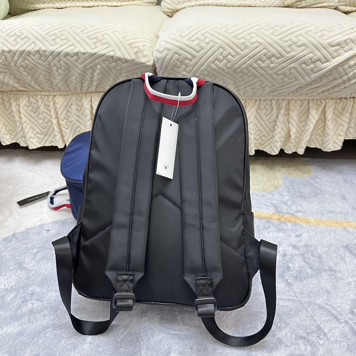 WT29707   SIZE:43*29*15CM gallery